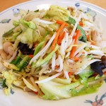 テンホウ - 創業から続く野菜炒めの汁なしラーメン。チャーメン