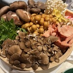 フォレスト・テーブル - 