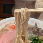 豚骨らーめん れん - 極細のストレート麺♪