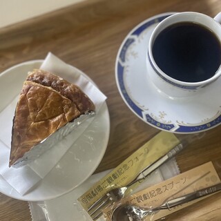 カフェ インペリアル_1