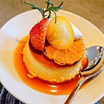 山羊コーヒー - 王様プリン〜アールグレイのクネルと季節の果実を添えて〜②