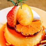 山羊コーヒー - 王様プリン〜アールグレイのクネルと季節の果実を添えて〜①