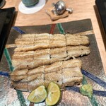 銀座 四代目 高橋屋 - 絶品の白焼き