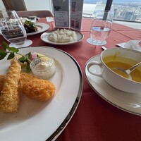 ホテルオークラレストラン新宿 ワイン＆ダイニング デューク - 