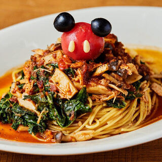 Disney HARVEST MARKET By CAFE COMPANY_1