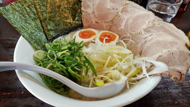 博多豚骨うまか丸 - 本厚木/ラーメン | 食べログ