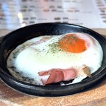 ビーフキッチンスタンド - ベーコンエッグ