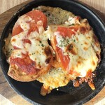 ビーフキッチンスタンド - ピザっぽいパン