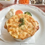 花・ふらんす食堂やまもと - 豆乳クリームソースの煮込みハンバーグ、グラタン仕立て(\1,650)