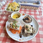 花・ふらんす食堂やまもと - 定食：サラダ、オードヴル３種盛り合わせ(+\600)