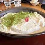 うんとん処 春・夏・秋・冬 - ケーキにしか見えない…