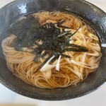 Cafe にれの木 - 料理写真:鳥麺（¥600）　アップ画