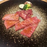 北新地 肉料理 名門 - 