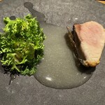 Ristorante fanfare - 出汁をかけて鰤とハーブの完成