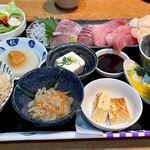 天然魚と七輪焼き 隠れ居酒屋 雑魚や - 