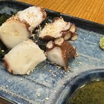 魚がし うお助 - タコぶつ