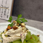 オルカの住処 - シャインマスカットのマスカルポーネ白和え ＊季節によりフルーツ変更あり