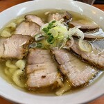 日陰 - チャーシュウメン　麺大盛