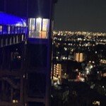 大江戸温泉物語 箕面観光ホテル - エレベーターから渡り廊下までライトアップされます