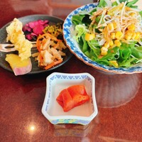 羅豚 ギンザ・グラッセ - サラダビュッフェ