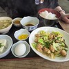 立石山ドライブイン - 料理写真:「ホルモン定食」