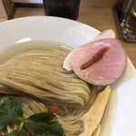 めん処 きよ洲 - 2種類のチャーシューとオリジナルトマトソースも合う！