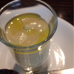 サグラ - グリーンアスパラの冷製スープ