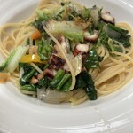 ラ・クチネッラ・ディ・ヤマモト - スモークしたタコと白菜などのオイルソース♪