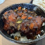 CHINESE DINING 瑞 - ツヤピカ酢鶏丼（バルサミコの香り）