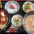 味労 - 料理写真:鶏唐揚げ丼と豚汁