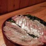 Akari - アジイワシ丼１６５０円