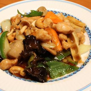 単品料理＆ドリンクのコスパがすごい！1品300円台～！