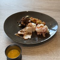 スミレオオサカ - 