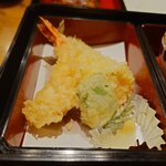 川万 - 天ぷらアップ