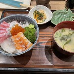 牡蠣と寿司 うみのおきて - 