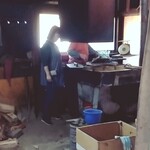 つくば石焼芋 - 奥の部屋から無造作に出てきました