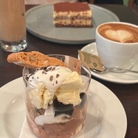 パリアッチョ 丸の内仲通り店 - 
