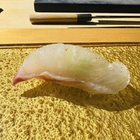 鮨shizuku 西天満 - タイ