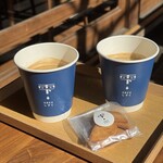 CAFE 雫 - ブレンドと酒粕クラッカー