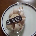 ブノワトン - メレンゲ菓子２５０円