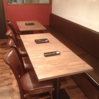4名～12名のテーブル席
