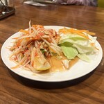 タイ東北料理 イサーン・キッチン - 