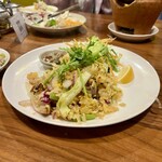 タイ東北料理 イサーン・キッチン - 