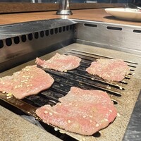 焼肉うしごろ 表参道店 - 
