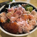 海鮮丼専門五鉃 沼津本店 - 