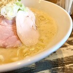 ラーメン翼 - スープ