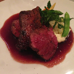 富士屋本店グリルバー - フォアグラと牛フィレ肉のロッシーニ