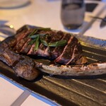 STRIPSTEAK Waikiki - 