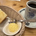 コメダ珈琲店 - 料理写真:山食パン(バター) 手作りたまごペースト コーヒー