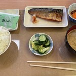 おふくろ亭 - 焼き魚（さば）定食